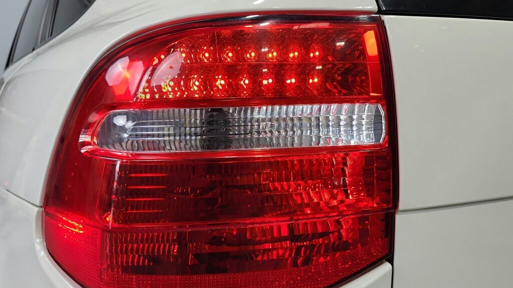 Used 2008 Porsche Cayenne GTS image 30