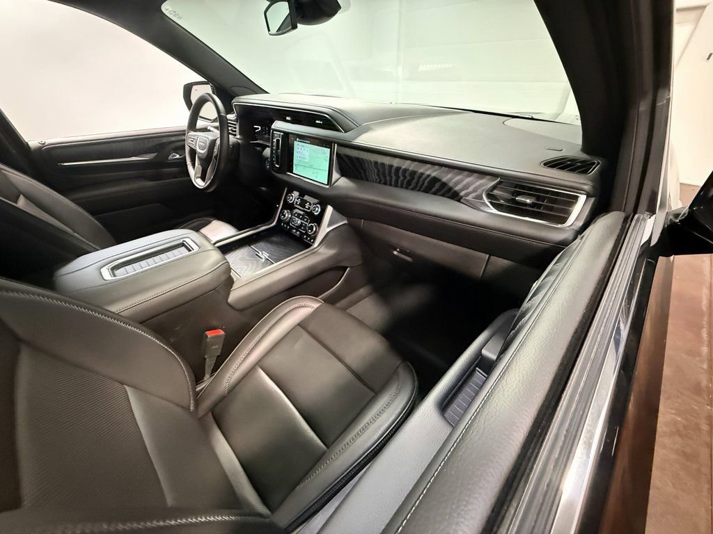 Used 2024 GMC Yukon Denali image 60