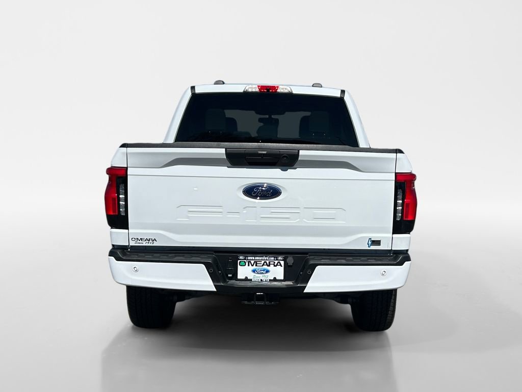 Used 2023 Ford F150 Lightning XLT image 4