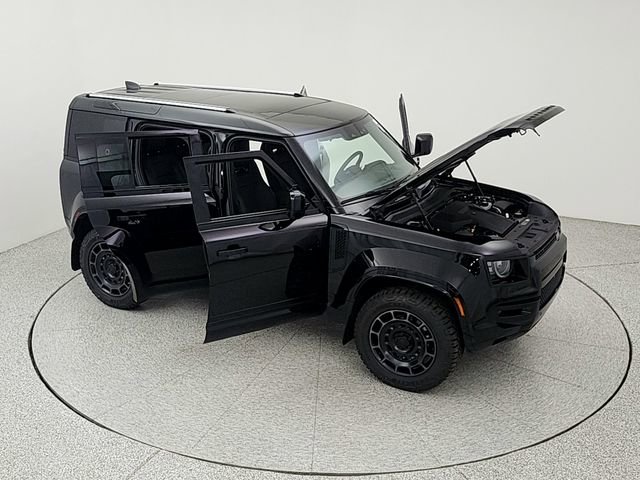 New 2026 Land Rover Defender 110 OCTA AWD/4WD image 38