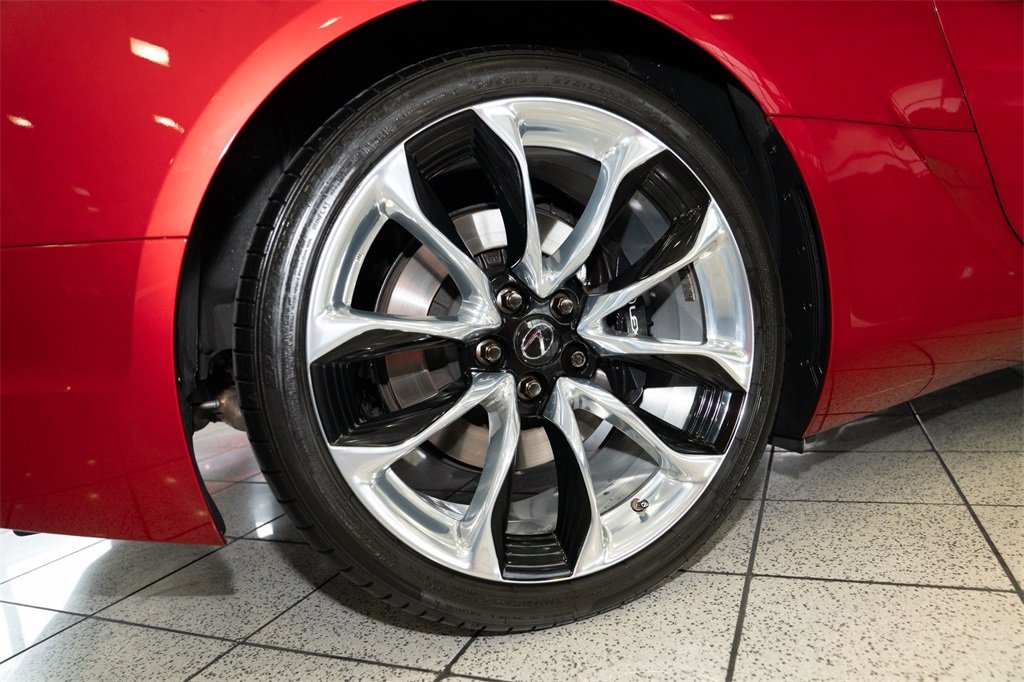 Used 2022 Lexus LC 500 Coupe w/ Performance Package image 31