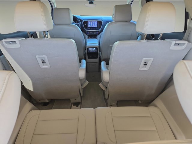 Used 2021 GMC Acadia Denali w/ Denali Technology Package image 12