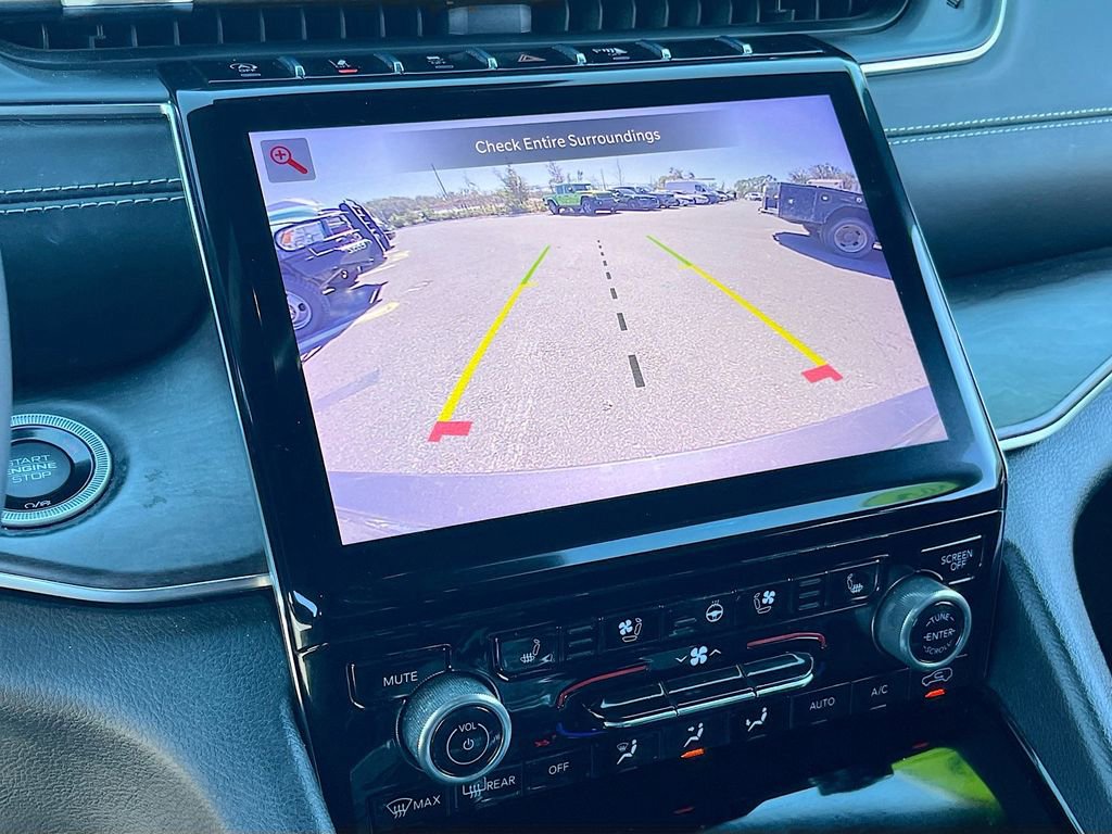 Certified 2022 Jeep Grand Cherokee L Overland image 14