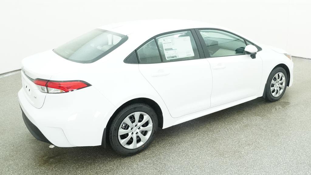 New 2026 Toyota Corolla LE FWD image 18