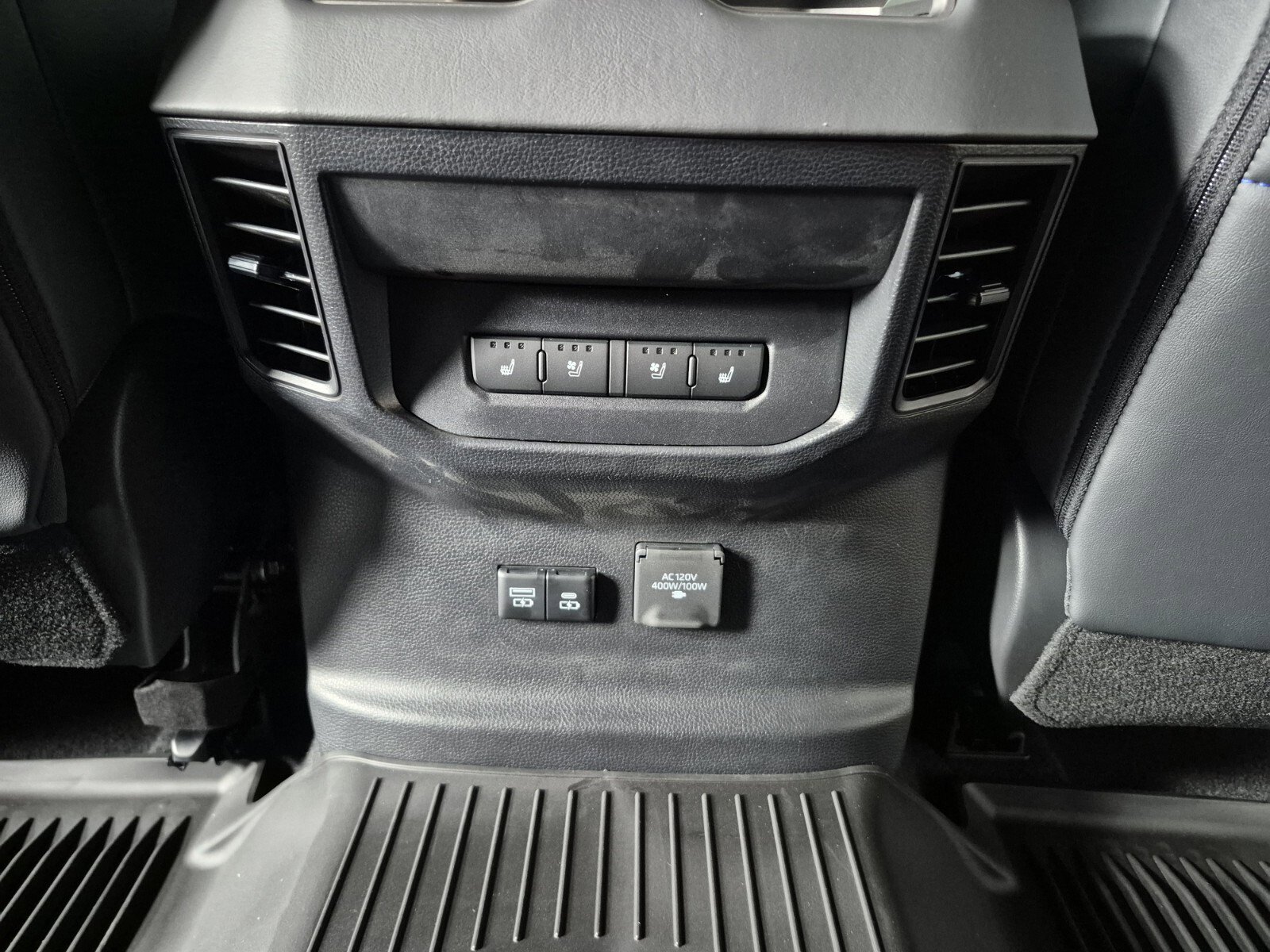 New 2026 Toyota Tundra Platinum image 33