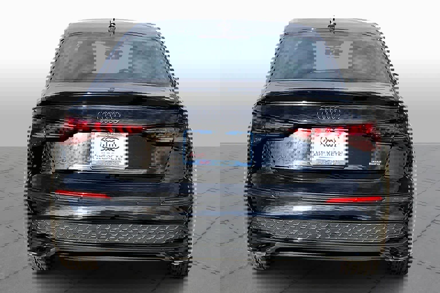 New 2026 Audi A3 2.0T Premium image 4