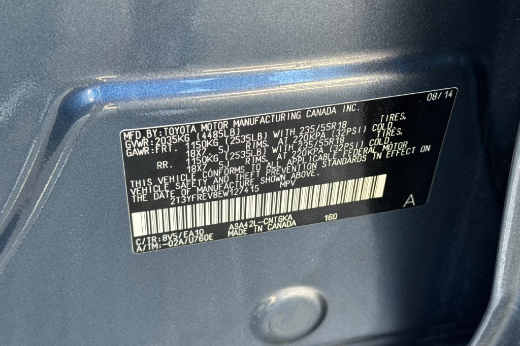 Used 2014 Toyota RAV4 Limited w/ Technology Package FWD image 29