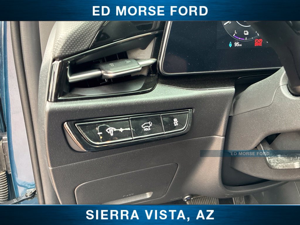 Certified 2023 Kia Niro Wind FWD image 18