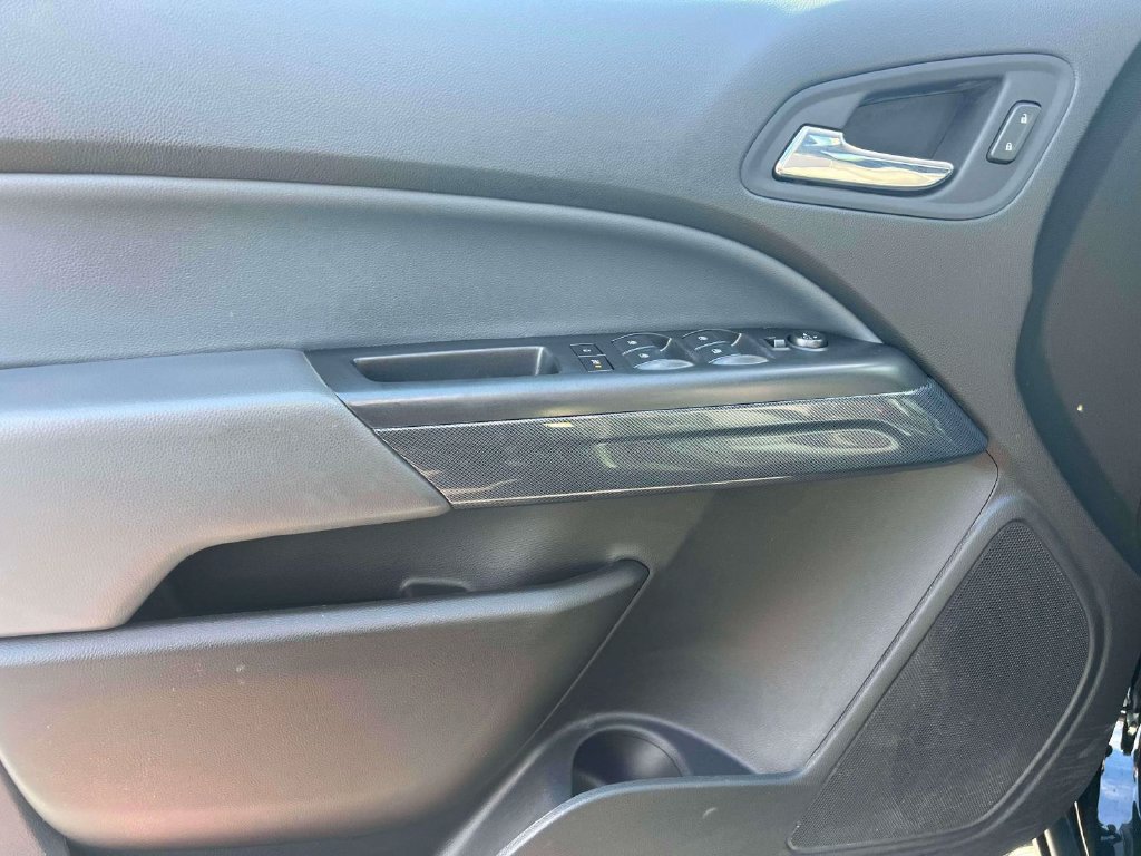 Used 2022 Chevrolet Colorado Z71 AWD/4WD image 19