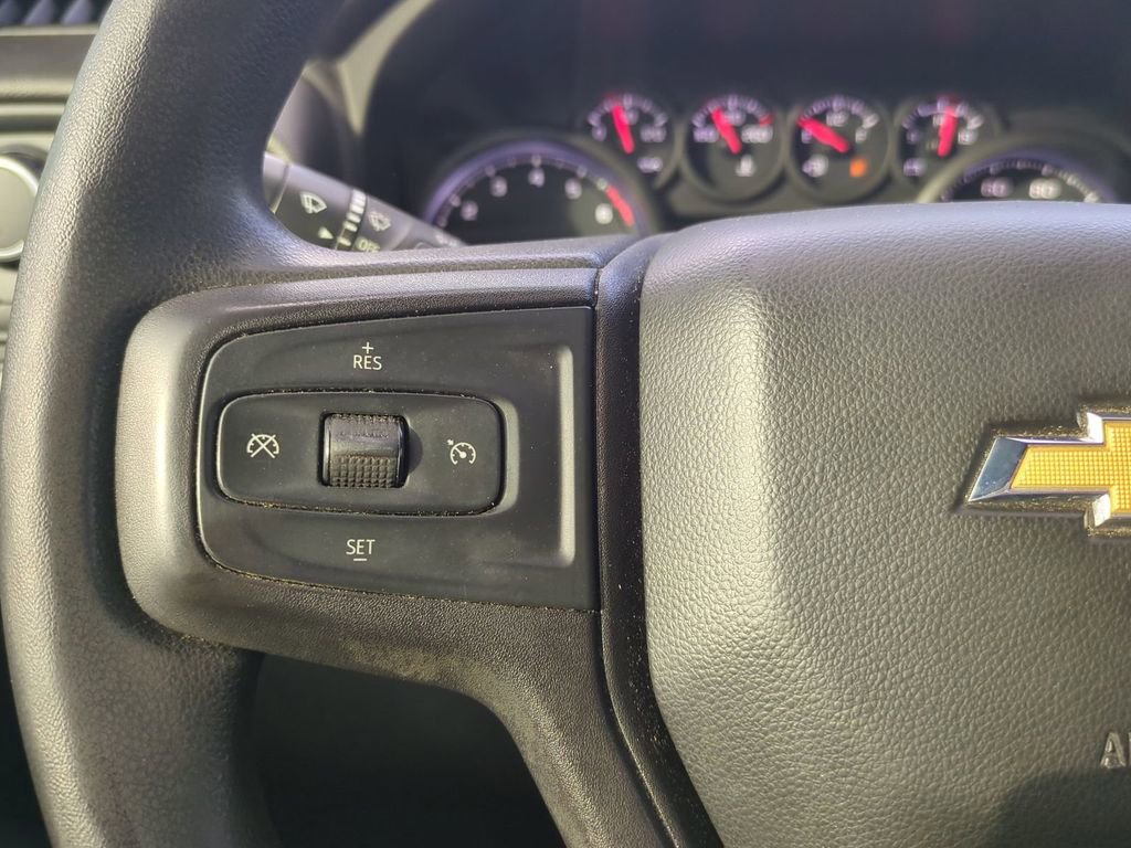 Used 2021 Chevrolet Silverado 2500 Custom w/ Custom Value Package image 27