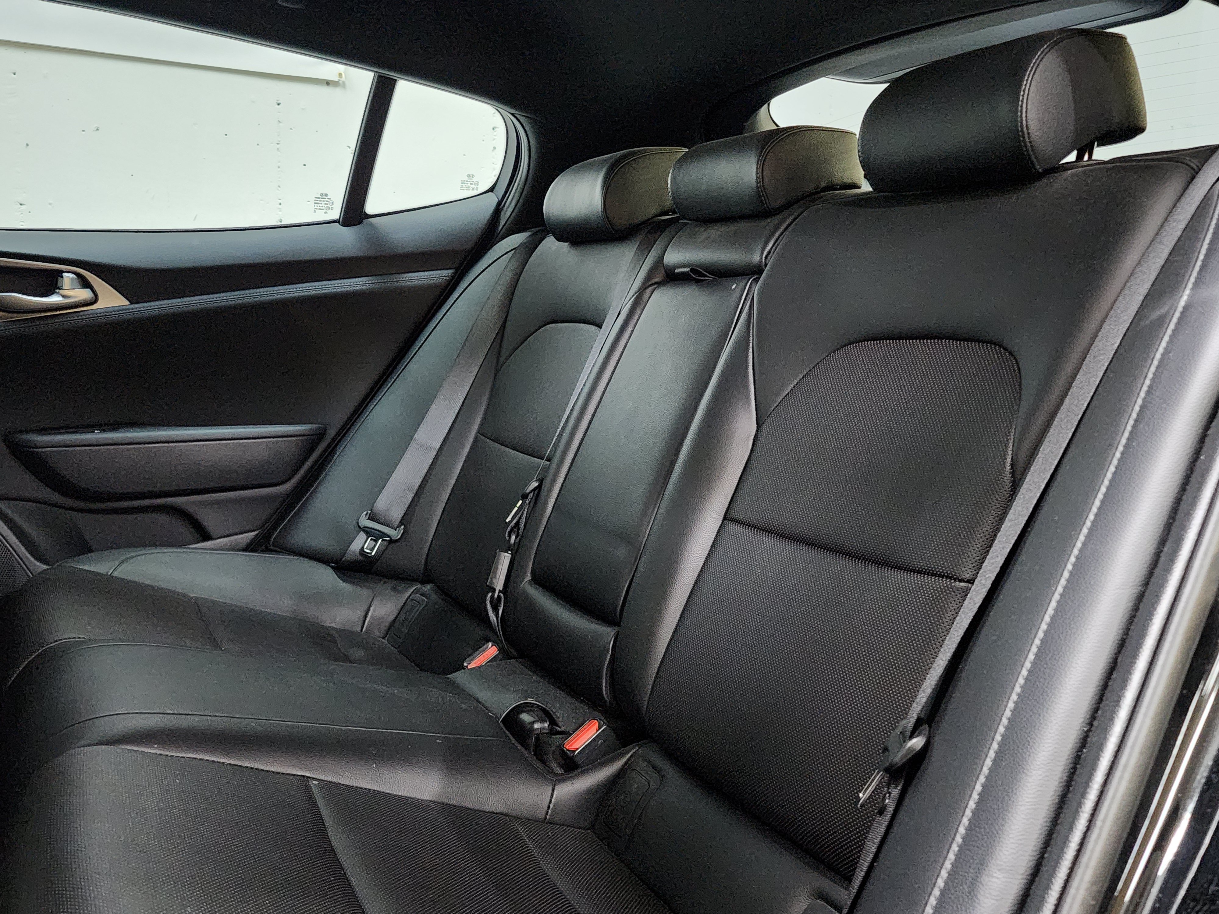 Used 2019 Kia Stinger GT AWD/4WD image 16