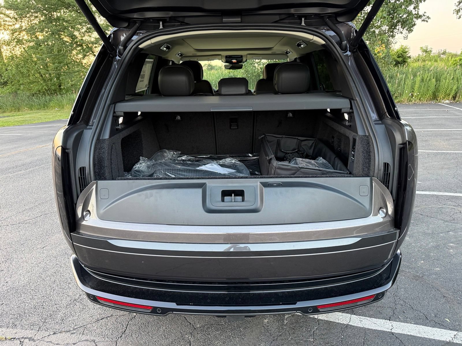 New 2026 Land Rover Range Rover SE AWD/4WD image 46