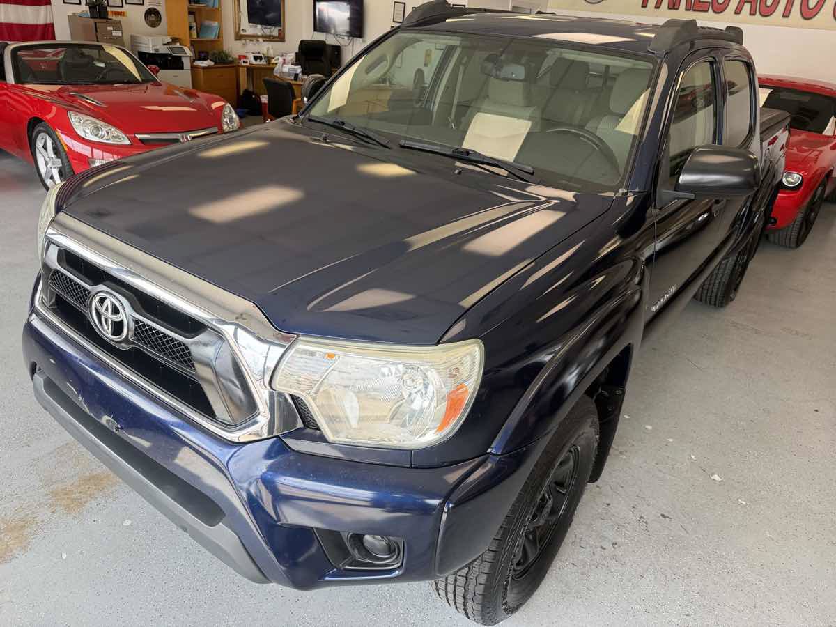 Used 2013 Toyota Tacoma PreRunner w/ SR5 Pkg RWD image 9