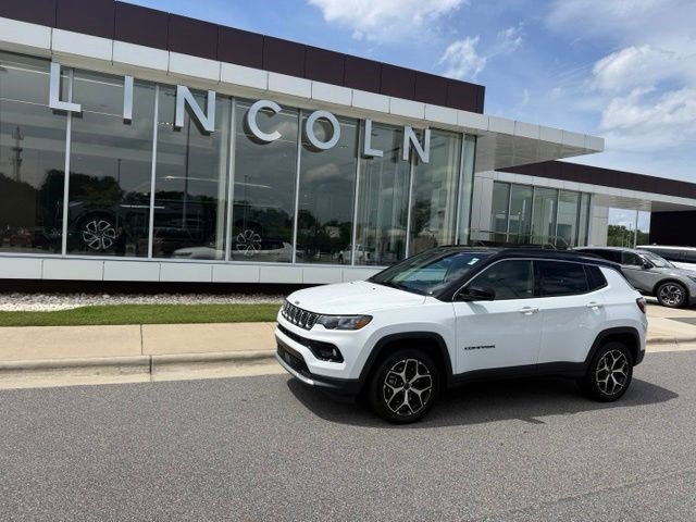 Used 2025 Jeep Compass Limited w/ Sun & Sound Group AWD/4WD video 1