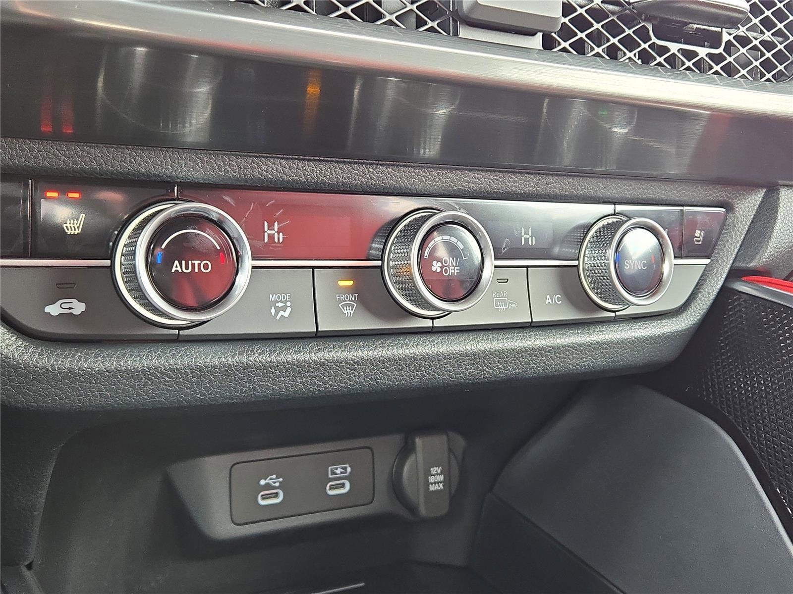 New 2025 Acura ADX A-Spec image 7