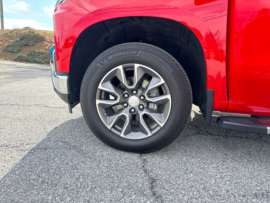 Used 2020 Chevrolet Silverado 1500 LT w/ All-Star Edition image 28