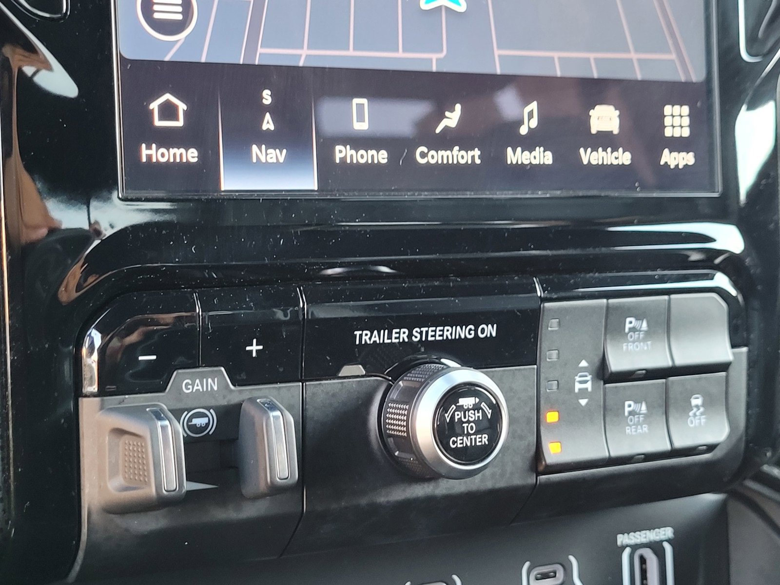 Used 2025 RAM 1500 Limited w/ Trailer Tow Group image 20