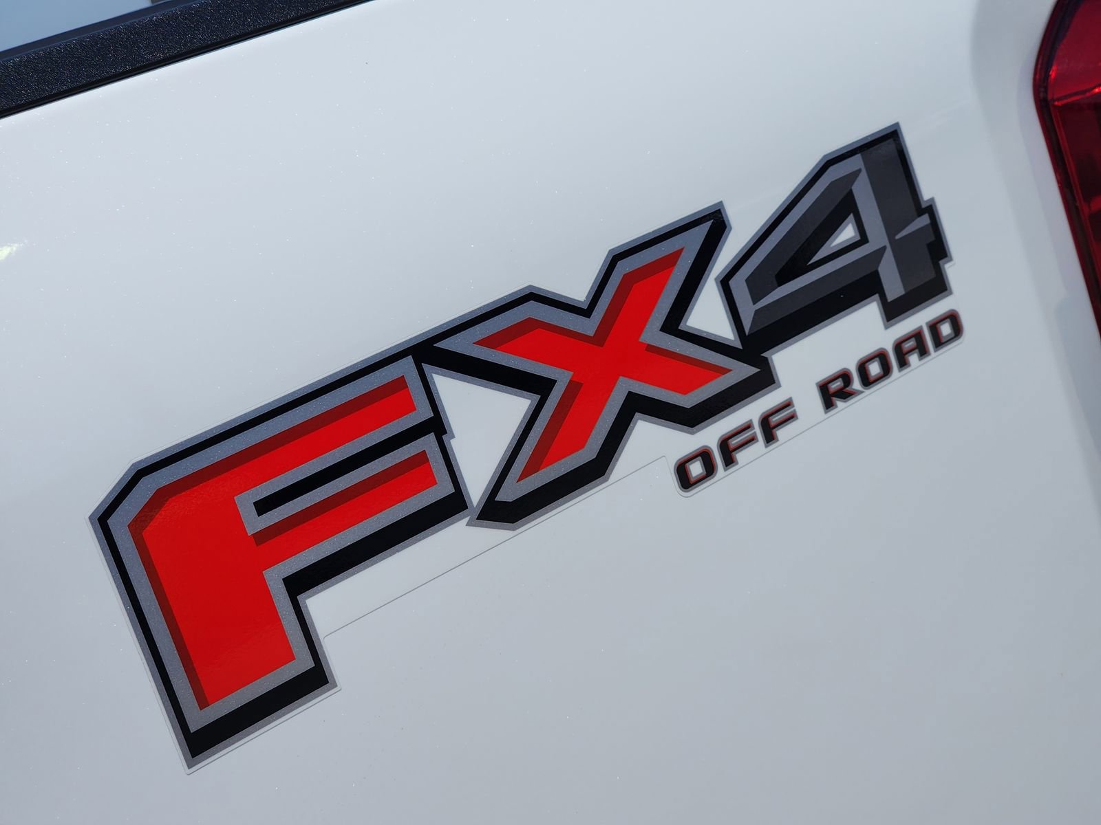 Used 2024 Ford F250 King Ranch w/ FX4 Off-Road Package AWD/4WD image 14