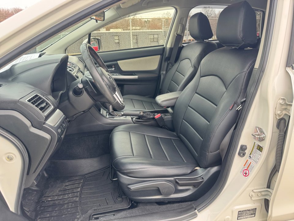 Used 2016 Subaru Crosstrek Hybrid image 34