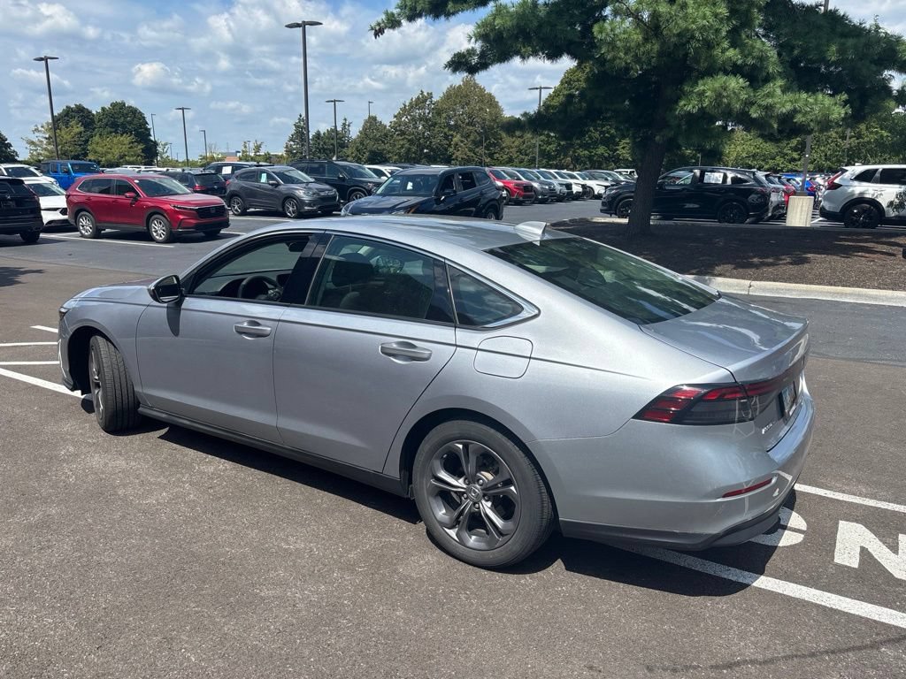Certified 2023 Honda Accord EX image 6