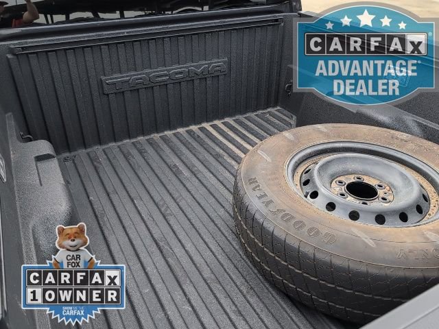 Used 2025 Toyota Tacoma TRD Off-Road image 9