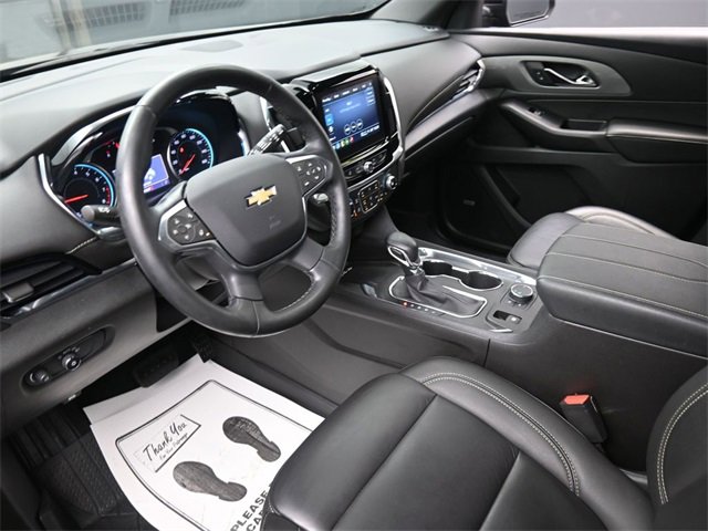Used 2023 Chevrolet Traverse LT w/ LT Premium Package image 18