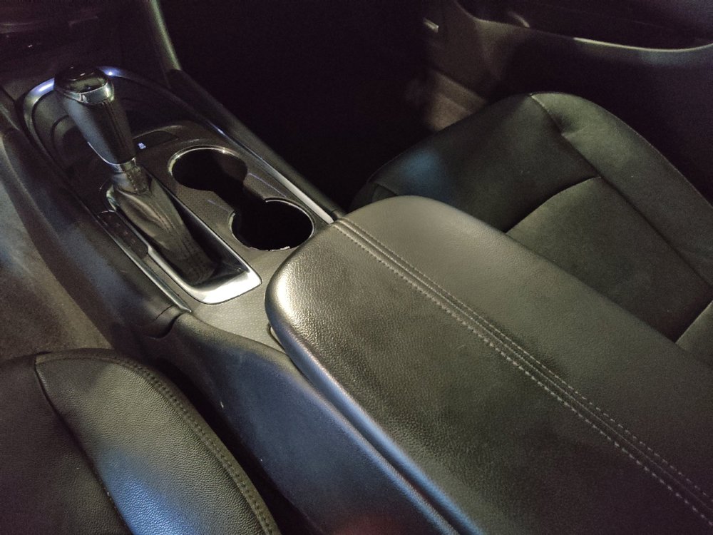 Used 2017 Chevrolet Malibu LT w/ Leather Package image 26