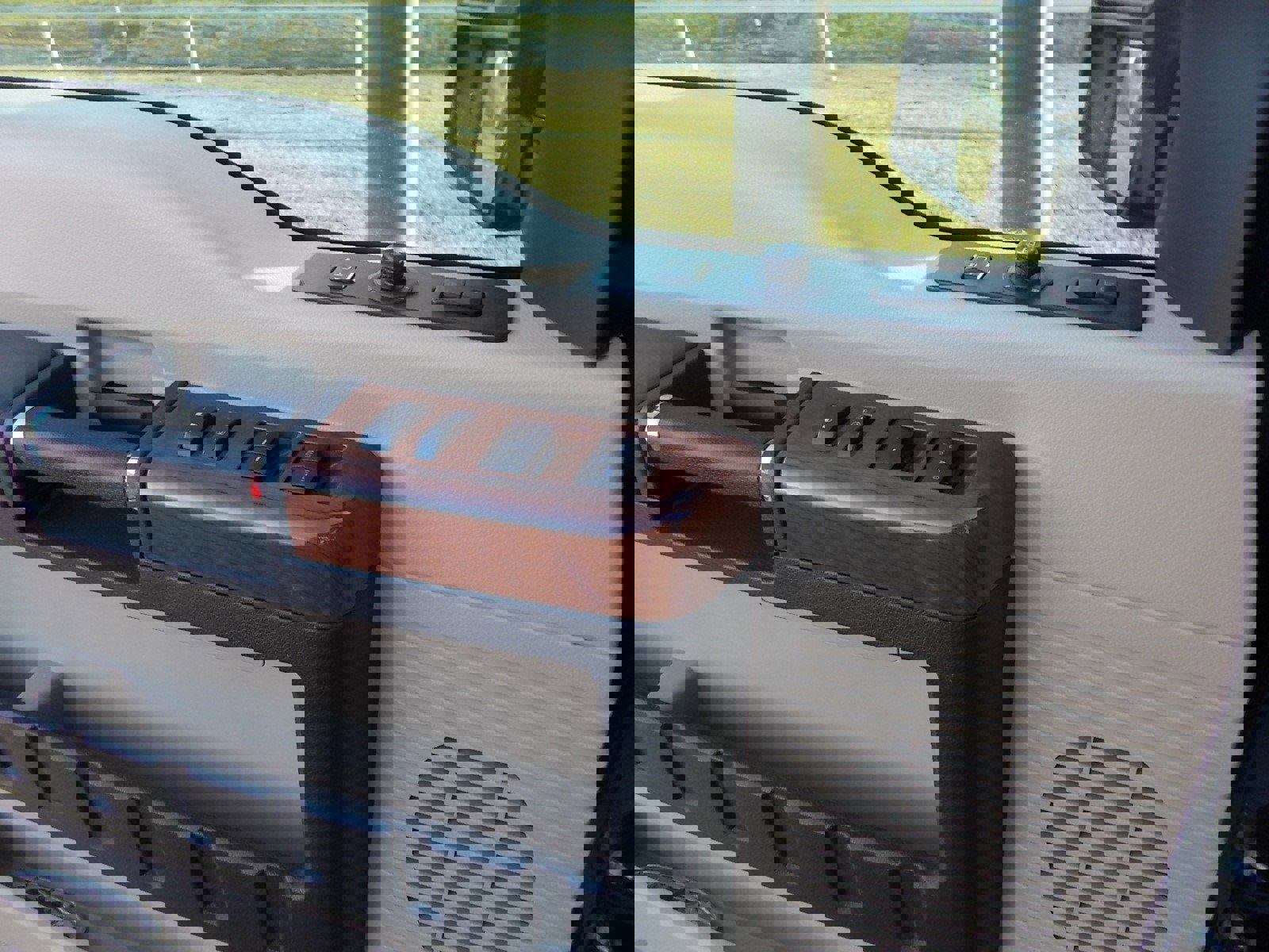 Used 2016 Ford F250 King Ranch w/ King Ranch w/Chrome Package image 42