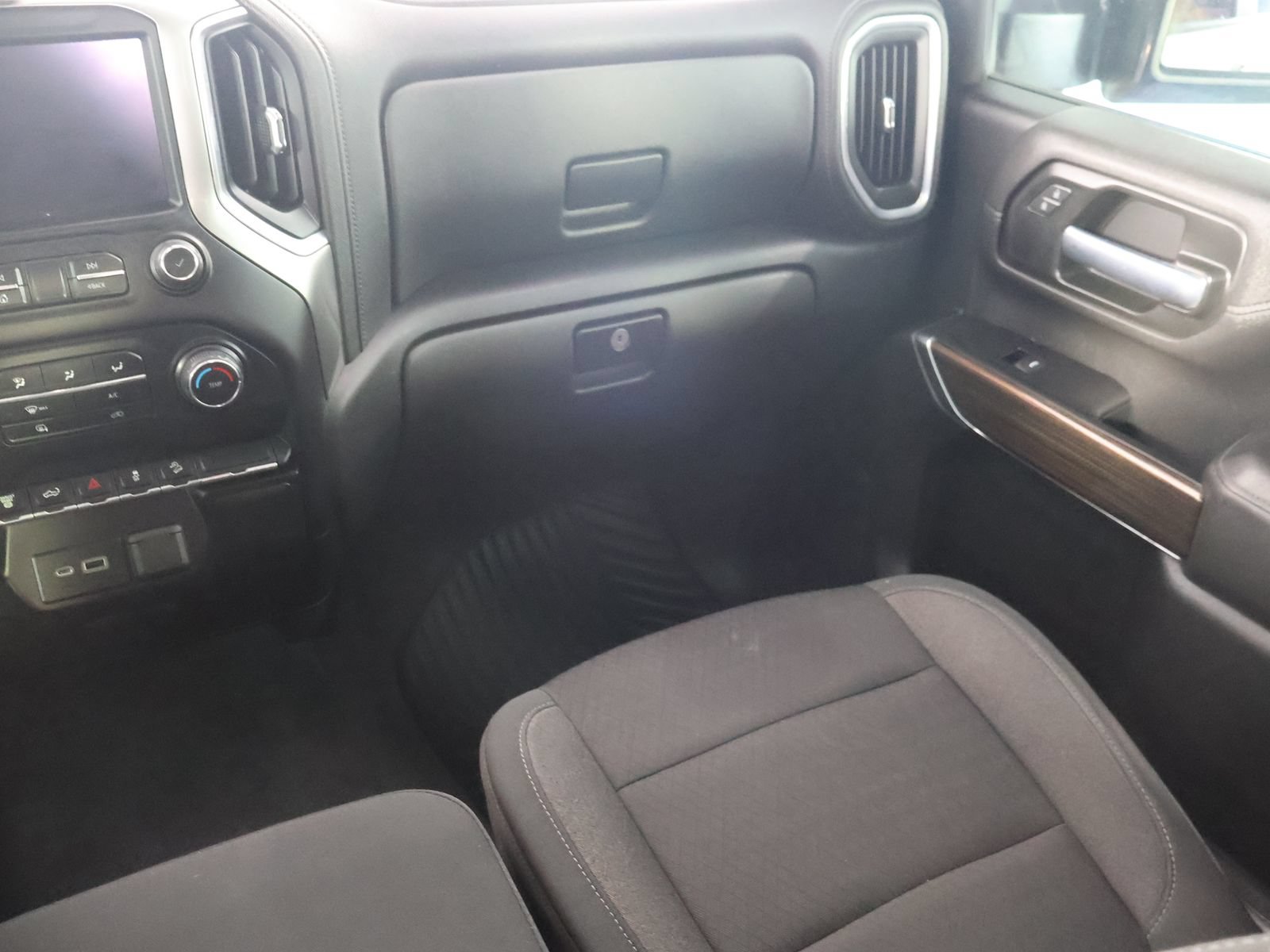 Used 2021 Chevrolet Silverado 2500 LT w/ Z71 Off-Road Package AWD/4WD image 33