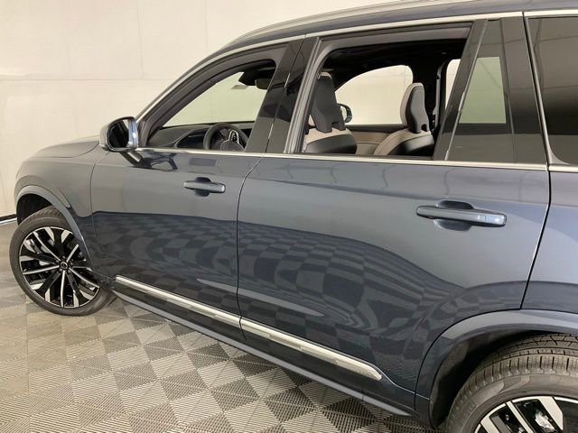 New 2026 Volvo XC90 B6 Plus w/ Protection Package Premier image 36