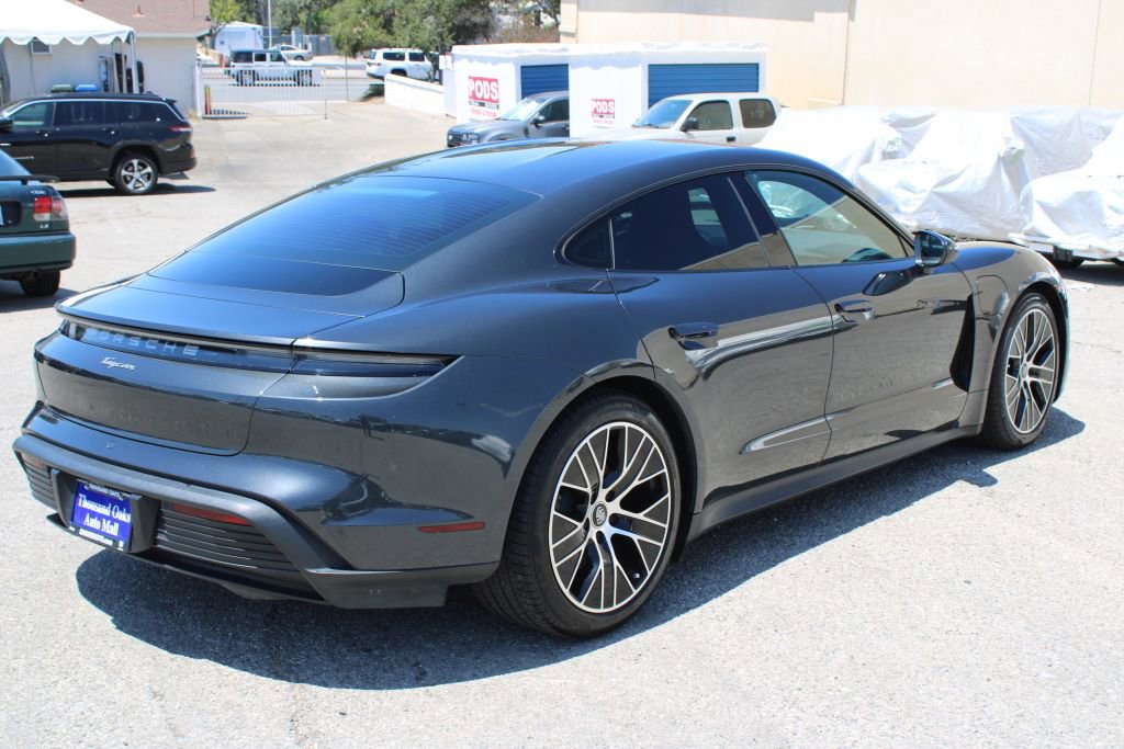 Used 2021 Porsche Taycan RWD image 4