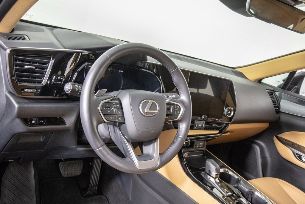 Used 2025 Lexus NX 250 FWD w/ Premium Package image 16