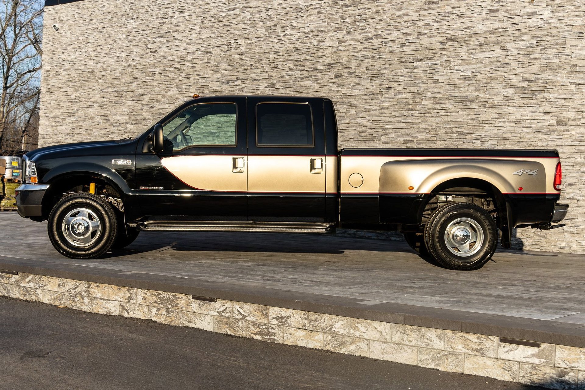 Used 2000 Ford F350 XL image 11