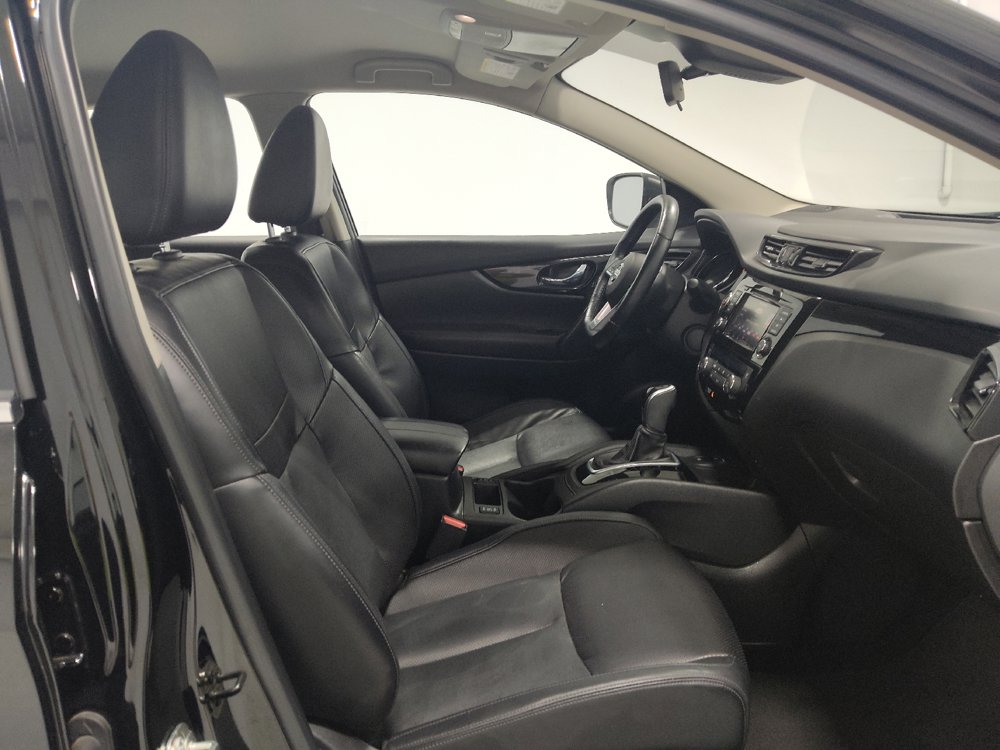 Used 2022 Nissan Rogue Sport SL AWD/4WD image 21