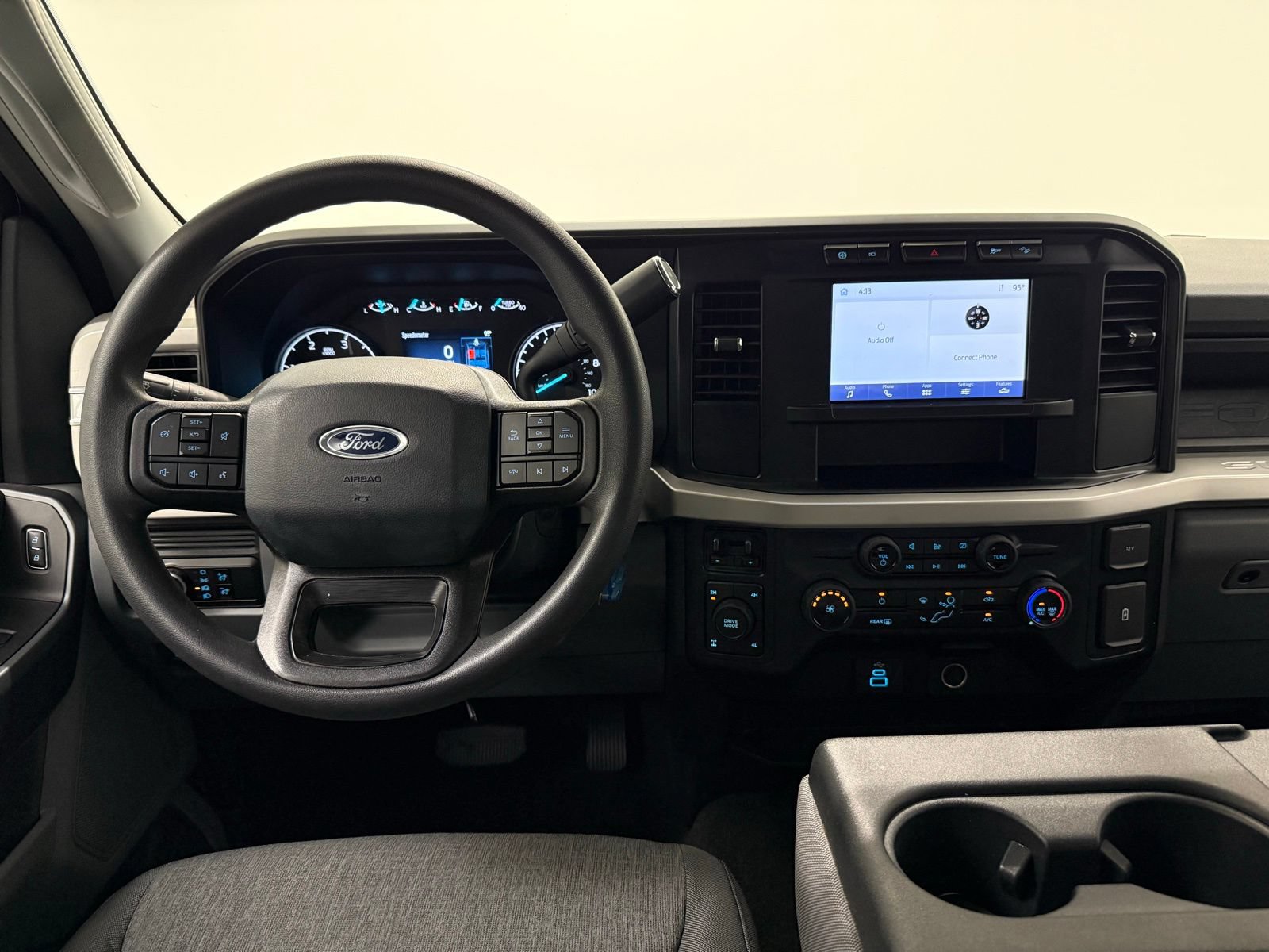 Used 2024 Ford F250 XL w/ STX Appearance Package AWD/4WD image 22
