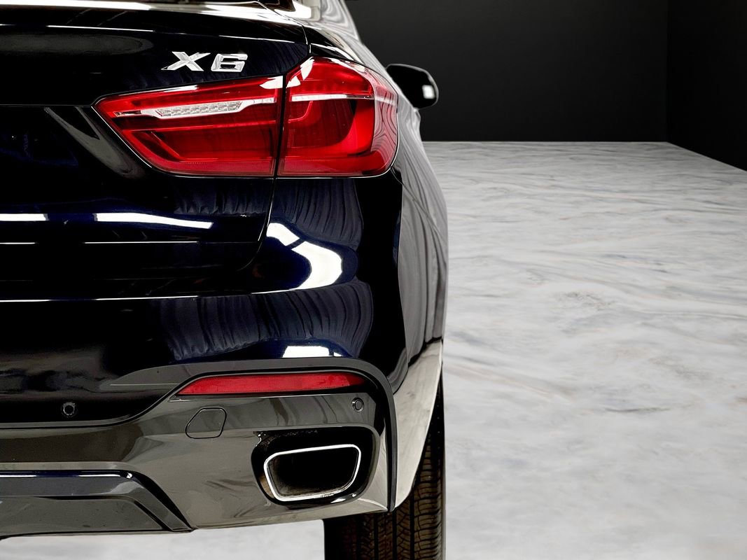 Used 2019 BMW X6 xDrive35i w/ M Sport Package image 15