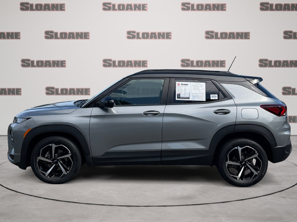 Used 2023 Chevrolet TrailBlazer RS FWD image 2