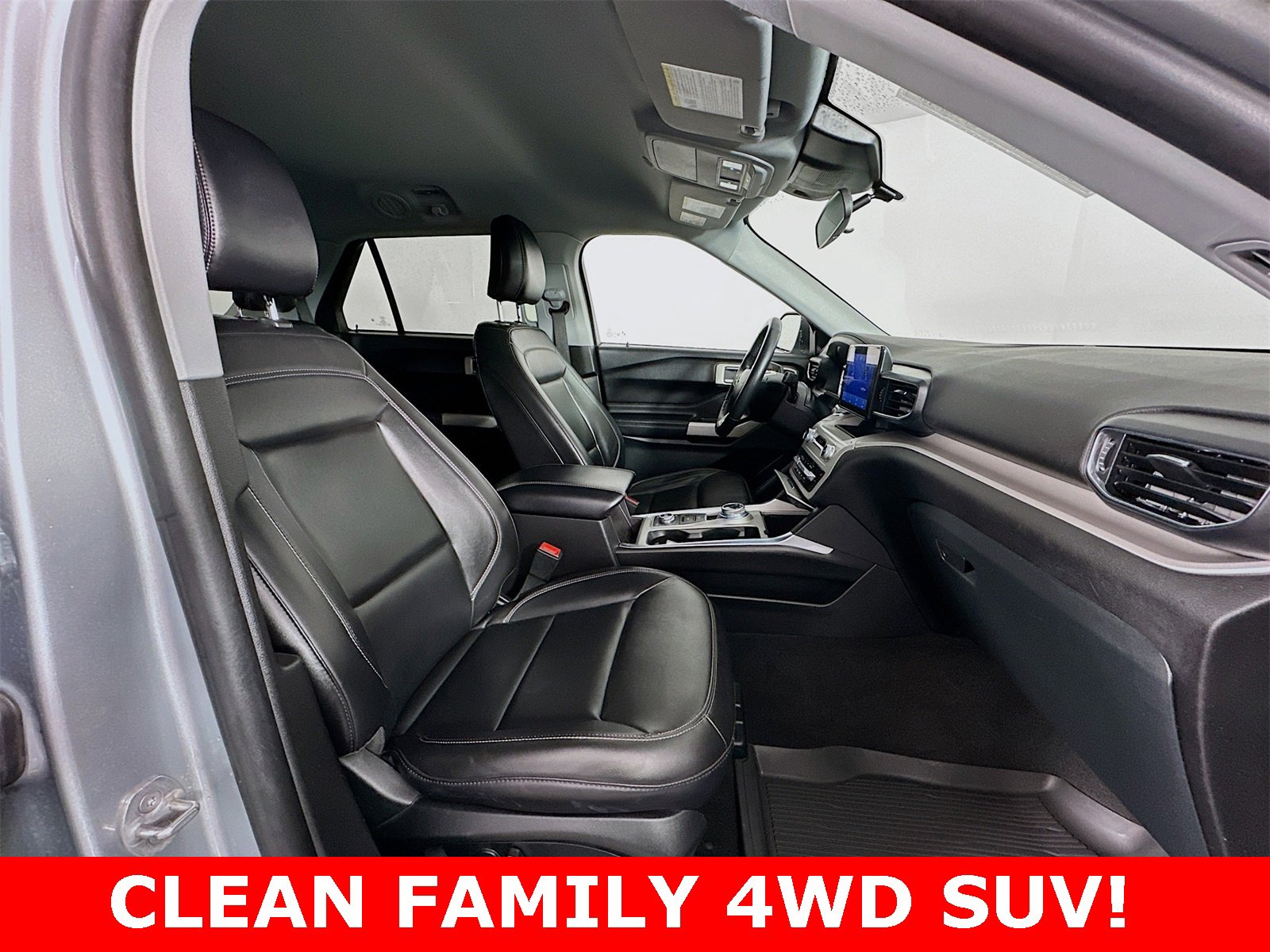 Used 2023 Ford Explorer XLT w/ Equipment Group 202A image 24