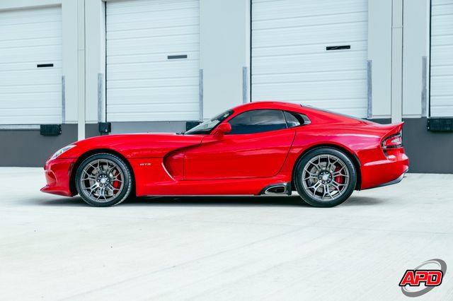 Used 2014 SRT Viper GTS w/ GTS Laguna Interior Package RWD image 55