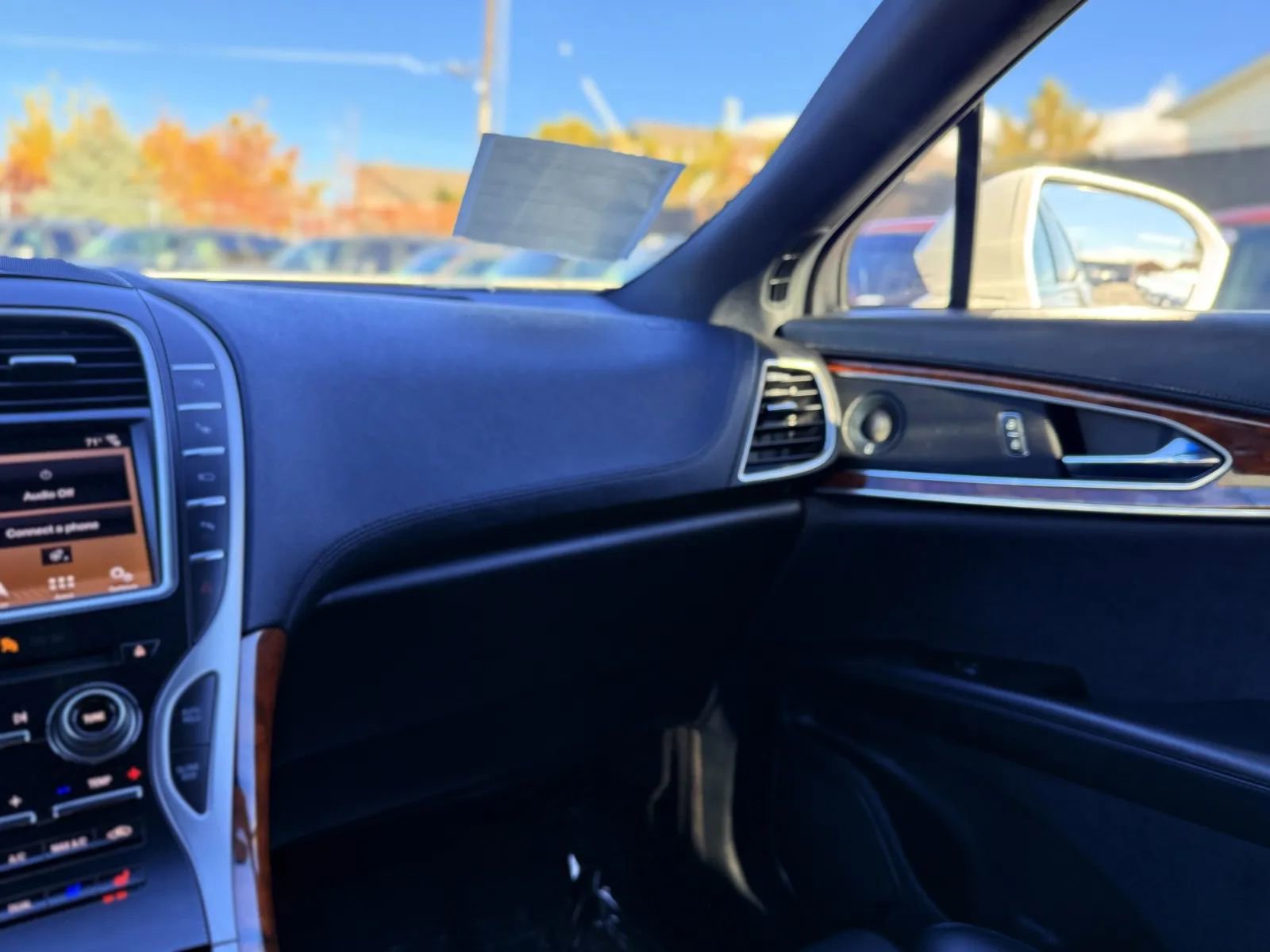 Used 2019 Lincoln Nautilus Reserve image 45