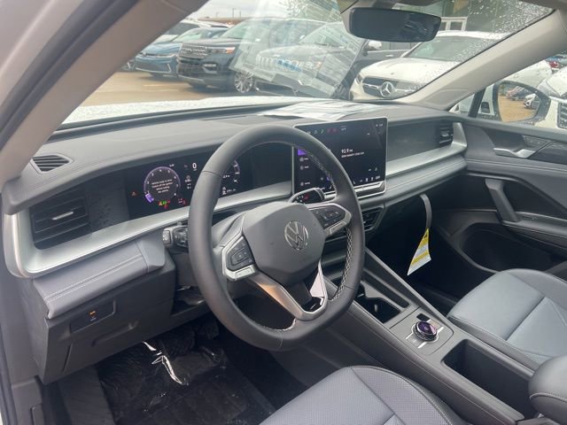 New 2026 Volkswagen Tiguan SE AWD/4WD image 12