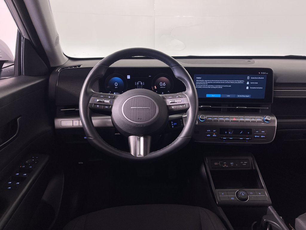 Certified 2025 Hyundai Kona SEL AWD/4WD image 16