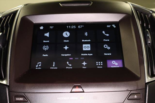 Used 2017 Ford Edge Titanium w/ Technology Package FWD image 22