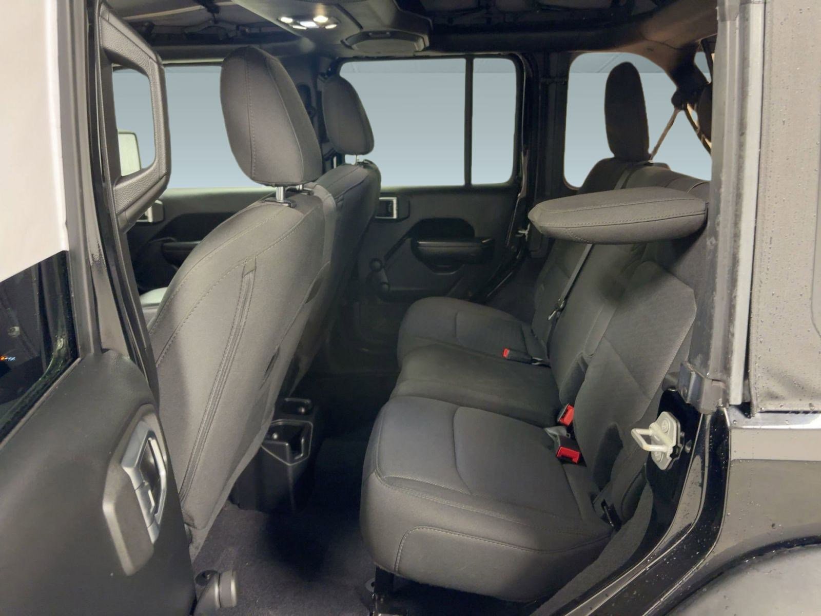 Used 2020 Jeep Wrangler Unlimited Sport image 14