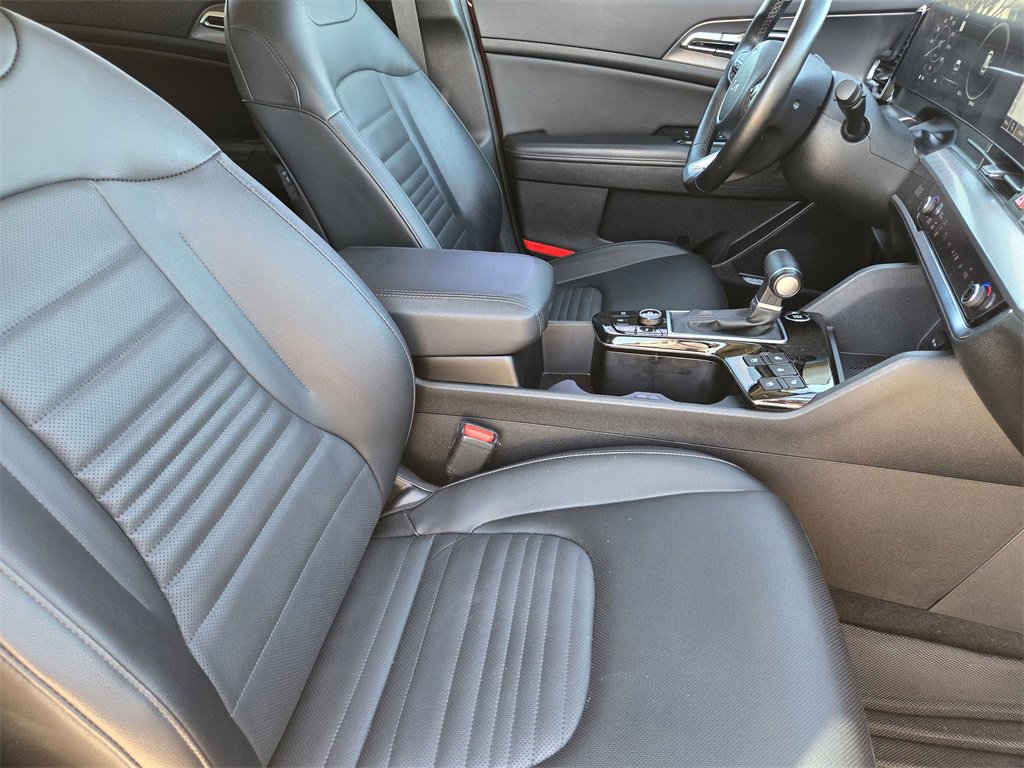 Certified 2023 Kia Sportage SX image 19