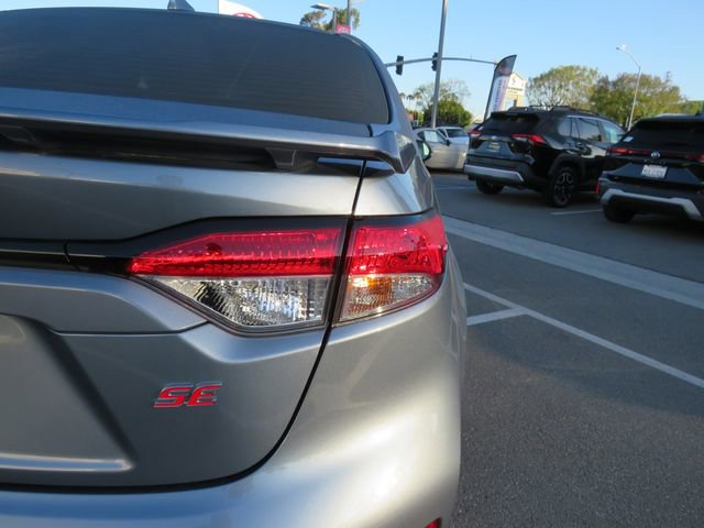 Certified 2025 Toyota Corolla SE w/ Convenience Package image 11
