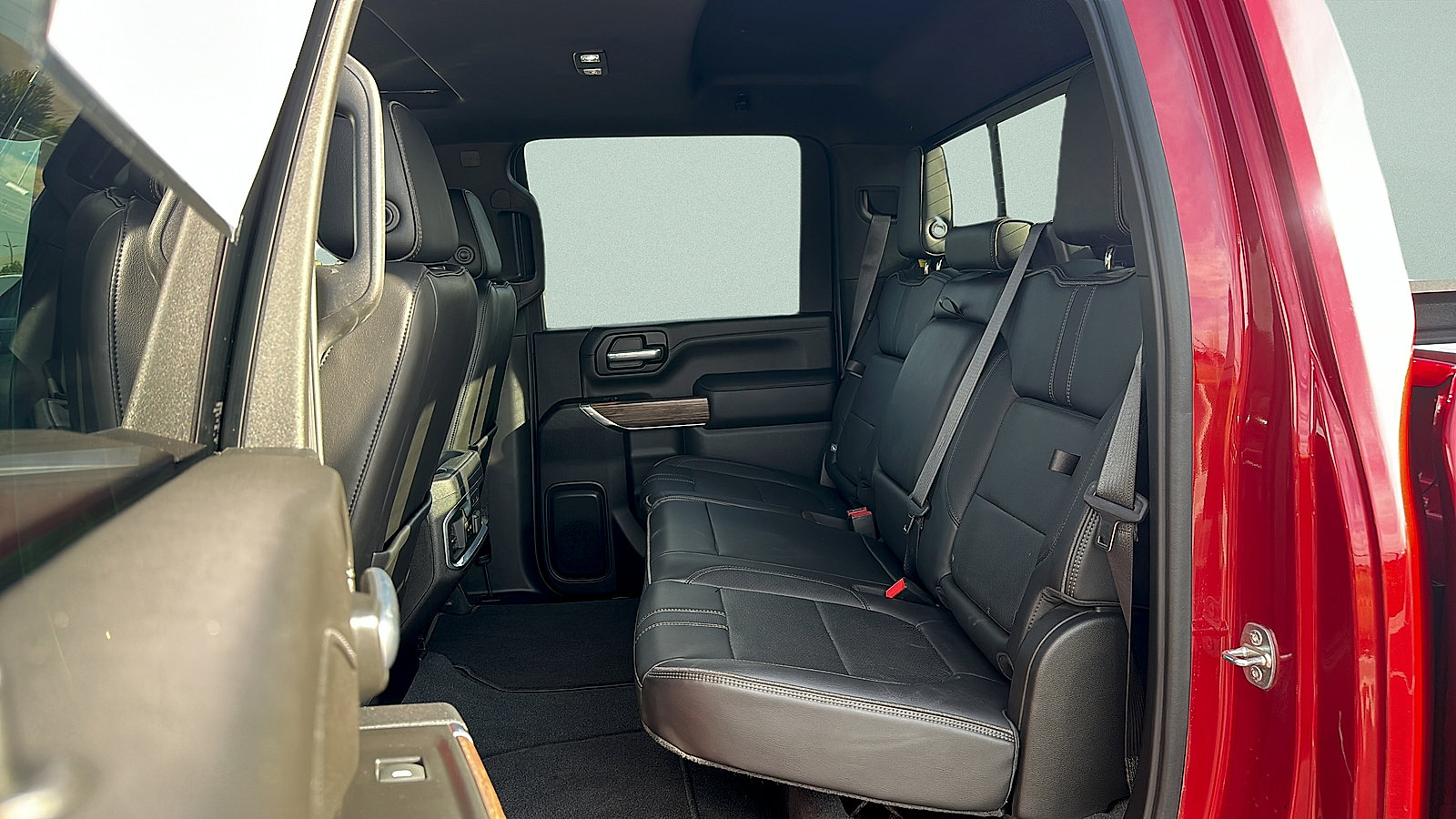 Used 2021 Chevrolet Silverado 3500 High Country AWD/4WD image 24