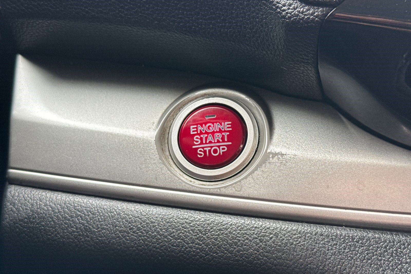 Used 2016 Honda CR-V EX image 33