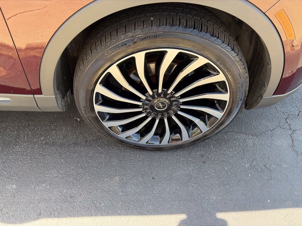 Used 2019 Lincoln Nautilus Black Label AWD/4WD image 9