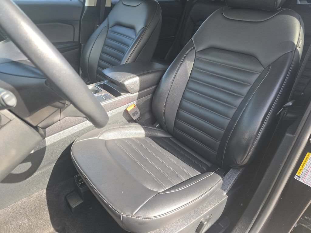 Used 2024 Ford Edge SEL AWD/4WD image 21